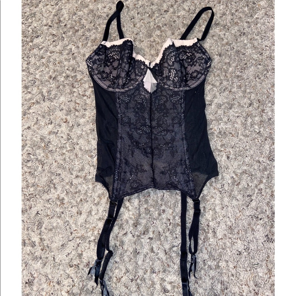 Lace bustier | size: 34C